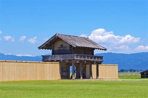 東北門|多賀城、志波城、払田柵…、古代ロマンあふれる東日。